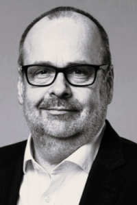 Prof. Timo Kob